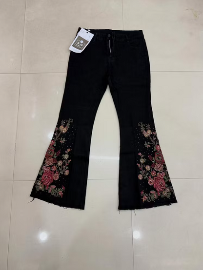 Women's Floral Embroidered Flare Jeans