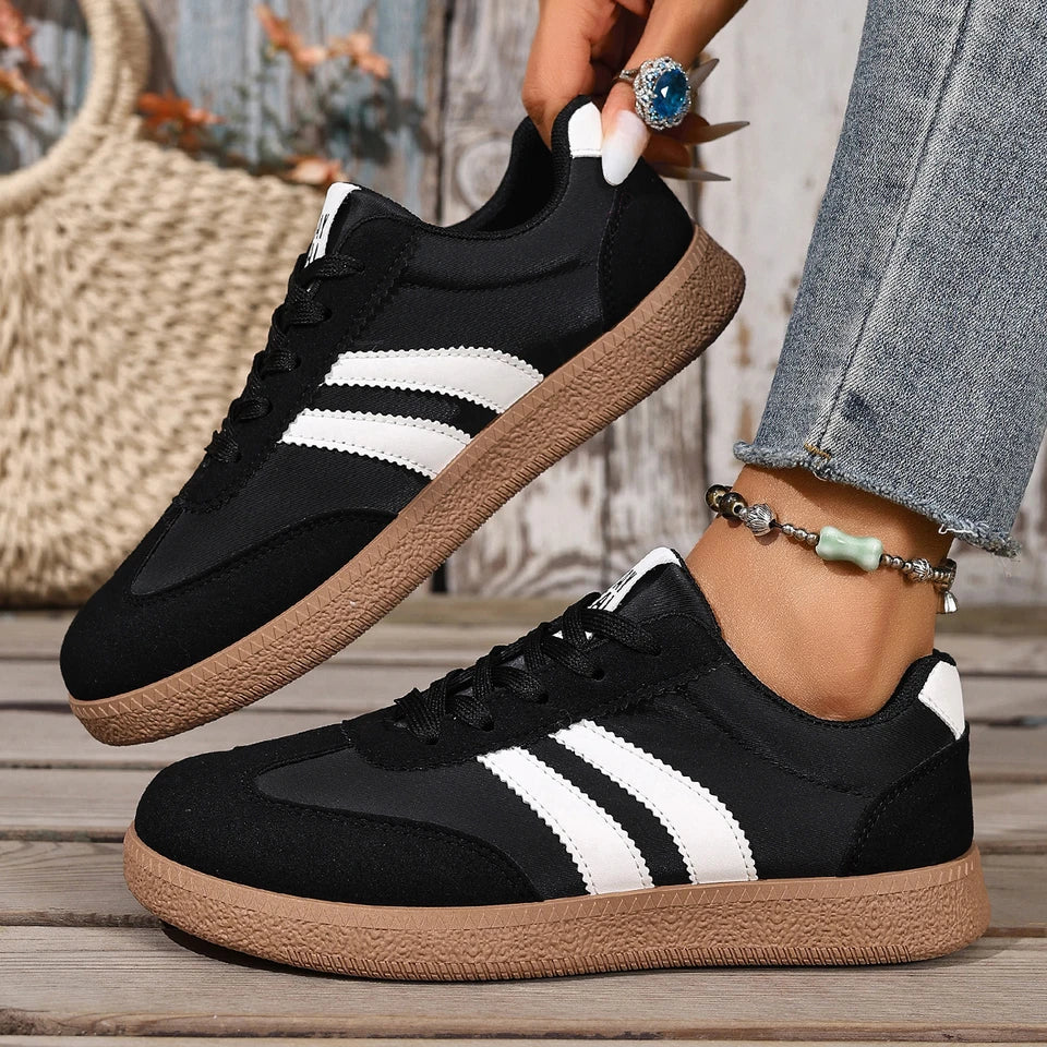 Women’s Retro Comfort Lace-Up Sneakers