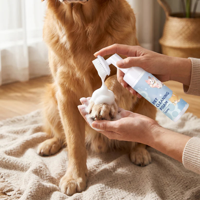 Waterless Pet Paw Cleansing Foam with Brush