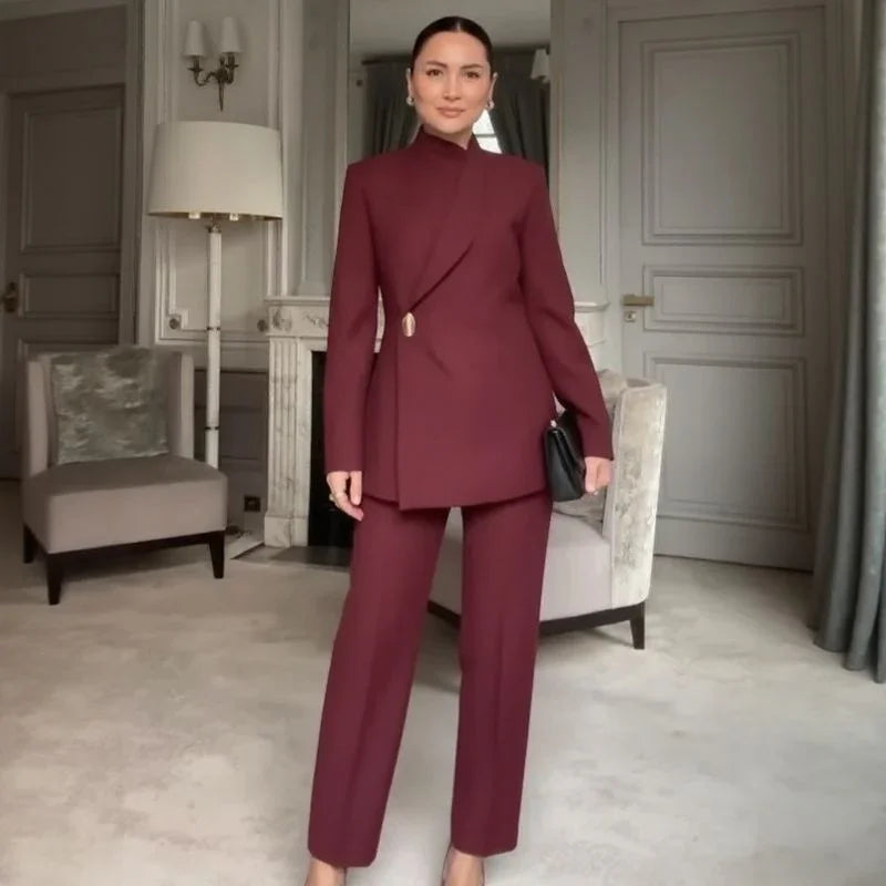 Women's Tailored Blazer & Straight-Leg Pants Set