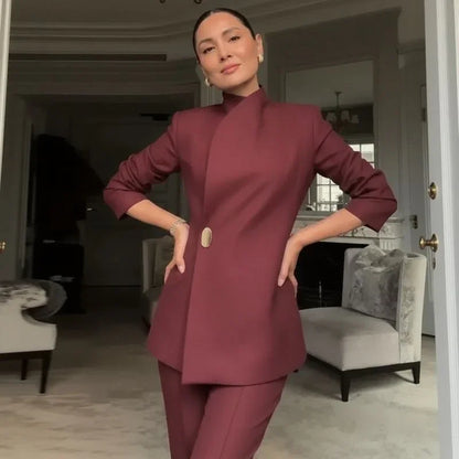 Women's Tailored Blazer & Straight-Leg Pants Set