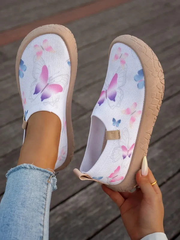 Women’s Knitted Lace-Up Sneakers
