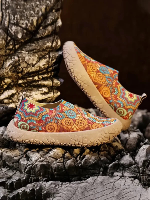 Women’s Knitted Lace-Up Sneakers