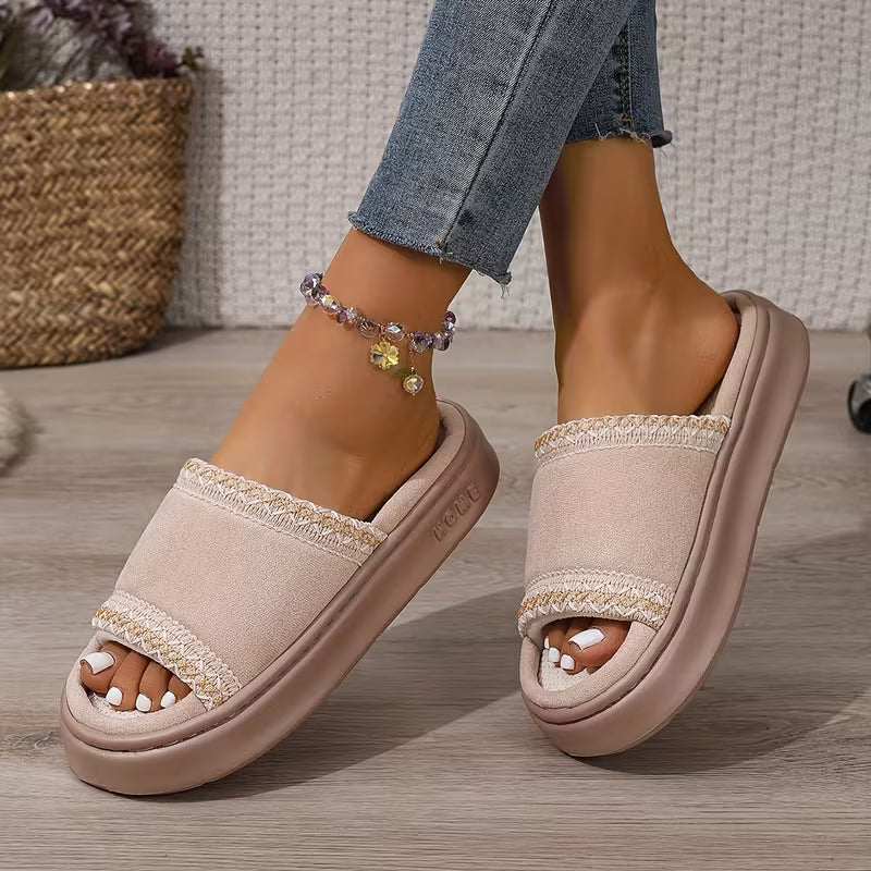 Women's Contrast Stitch Platform Slides
