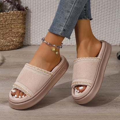 Women's Contrast Stitch Platform Slides