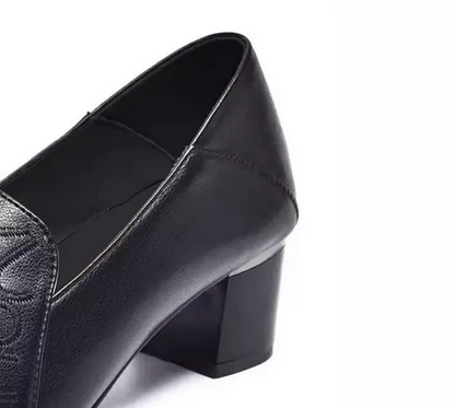 Women's Pointed-Toe Floral-Pattern Pumps