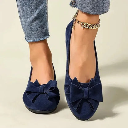 Women's Flat Shoes with Decorative Bow Details