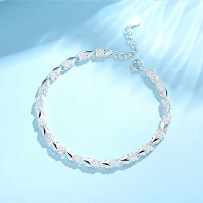 Women’s Elegant Silver Floral Chain Bracelet