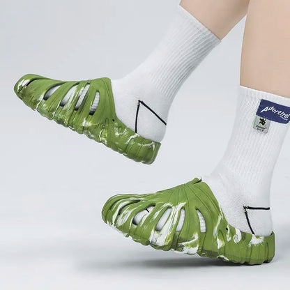 Unisex Leaf Vent Garden Clogs