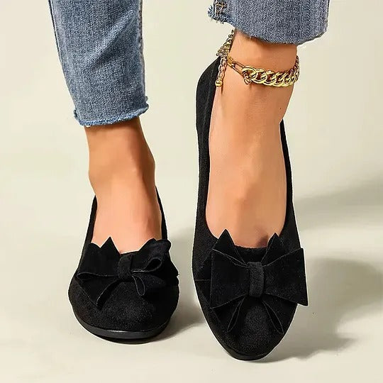 Women's Flat Shoes with Decorative Bow Details