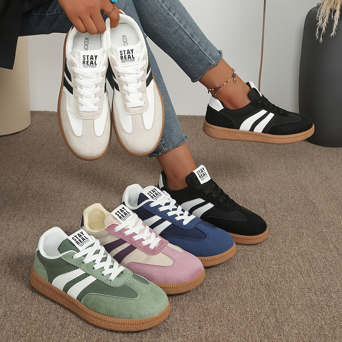 Women’s Retro Comfort Lace-Up Sneakers