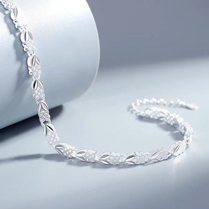 Women’s Elegant Silver Floral Chain Bracelet