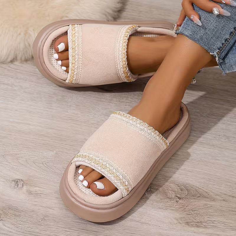 Women's Contrast Stitch Platform Slides