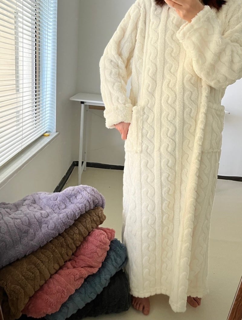 Women's Cable-Knit Fleece Nightgown