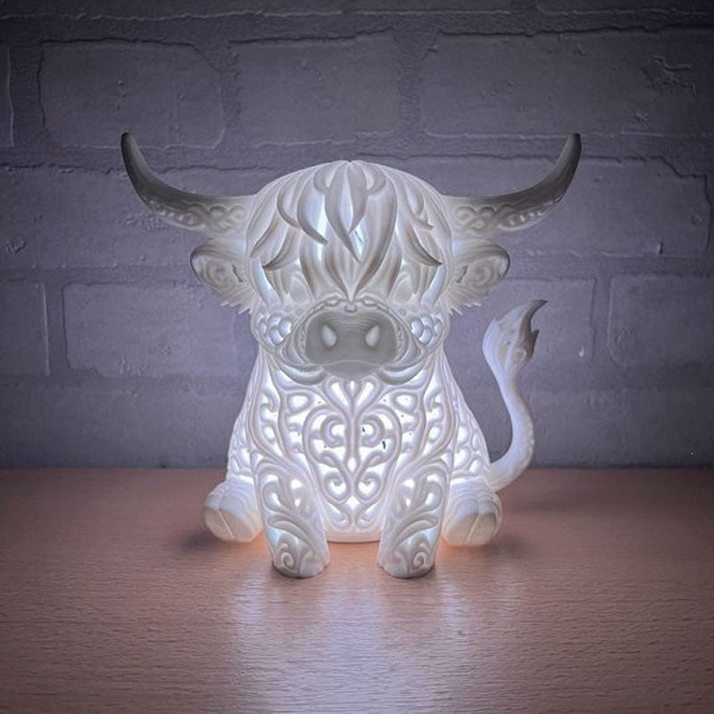Highland Cow Decorative Table Lamp