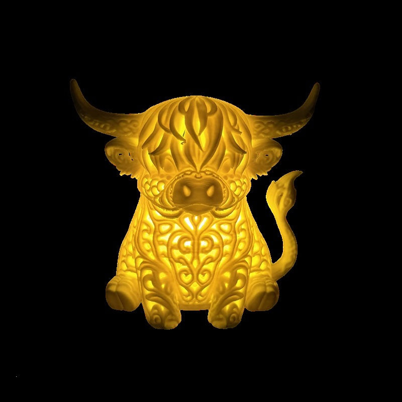 Highland Cow Decorative Table Lamp