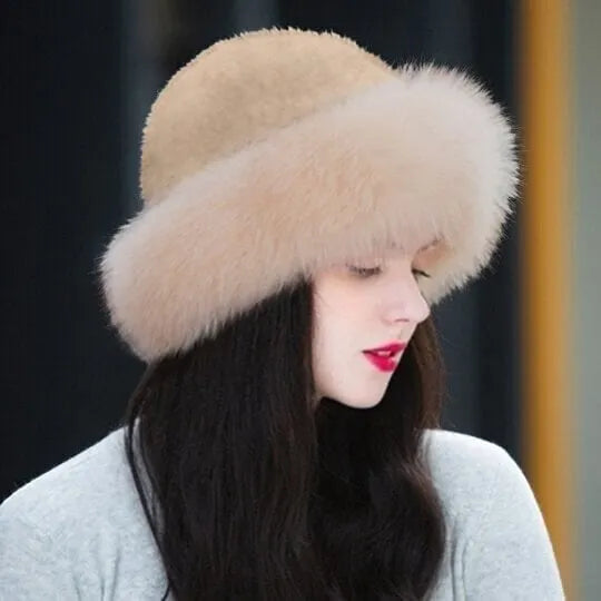 Women's Plush Faux Fur Hat with Rounded Crown