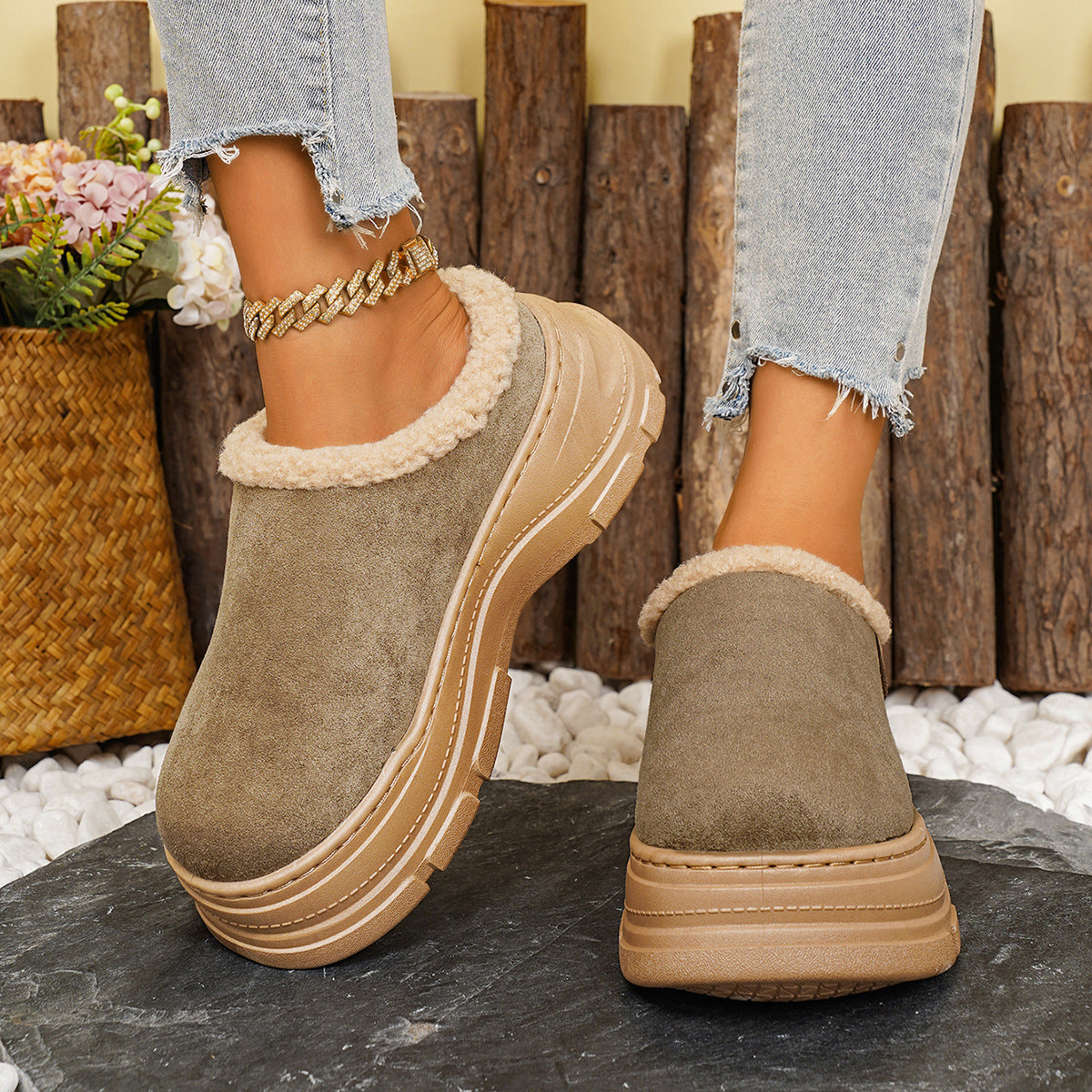 Women's Round Toe Platform Slip-On Slippers