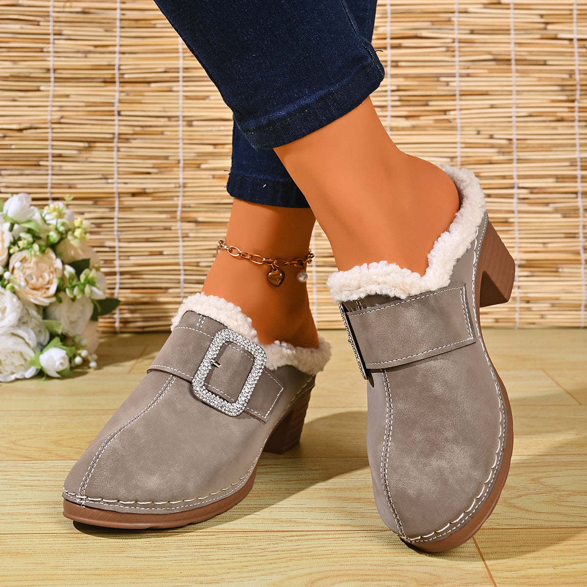 Women's Buckle Detail Heeled Mule Shoes
