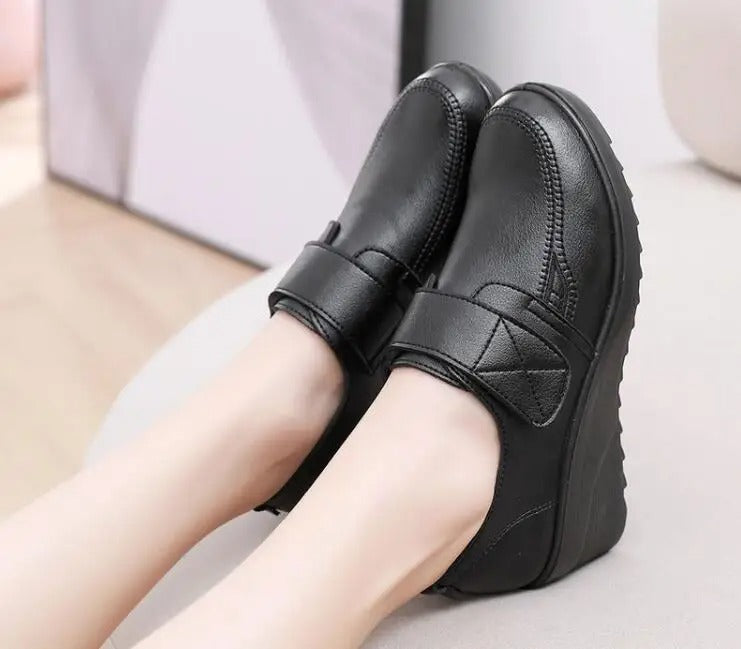 Women's Adjustable Strap Wedge Shoes
