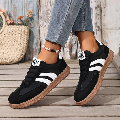 Women’s Retro Comfort Lace-Up Sneakers