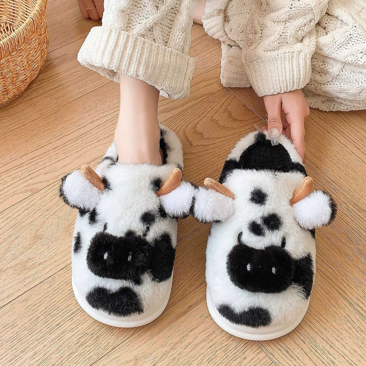 Women's 3D Cow Face Slippers