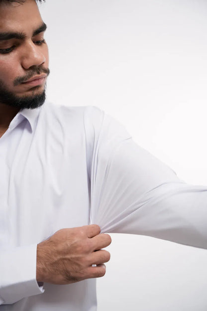 Men’s Wrinkle-Resistant Long-Sleeve Dress Shirt