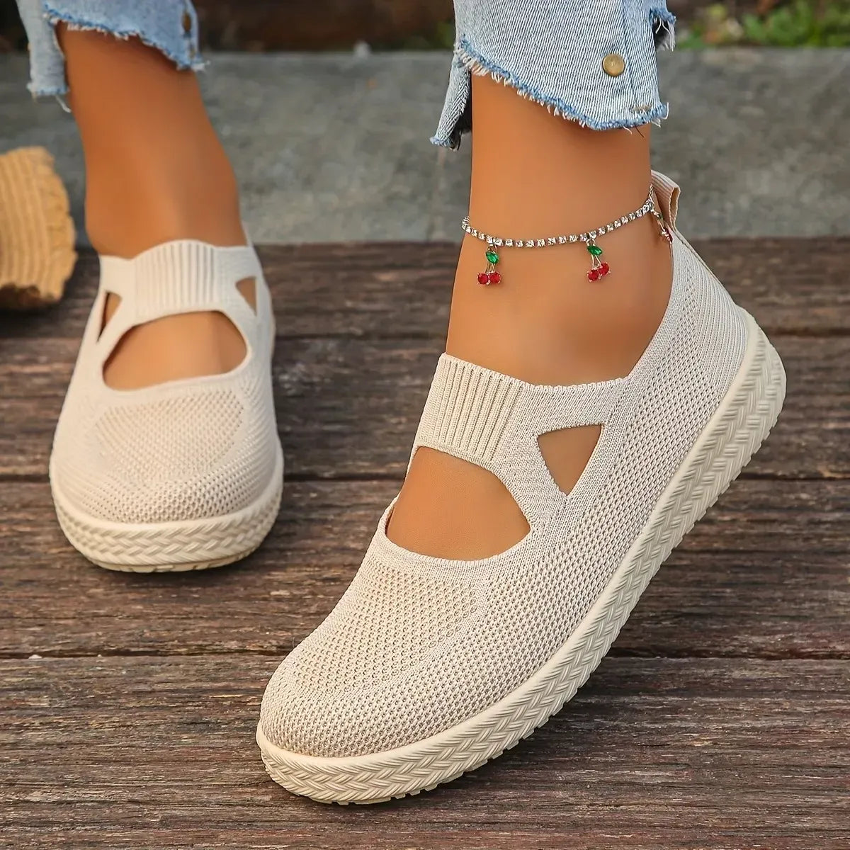 Women’s Breathable Knit Slip-On Casual Comfort Shoes