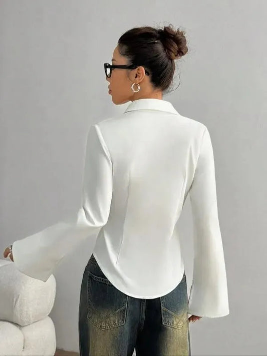 Women's Fitted Button-Up Long Sleeve Shirt