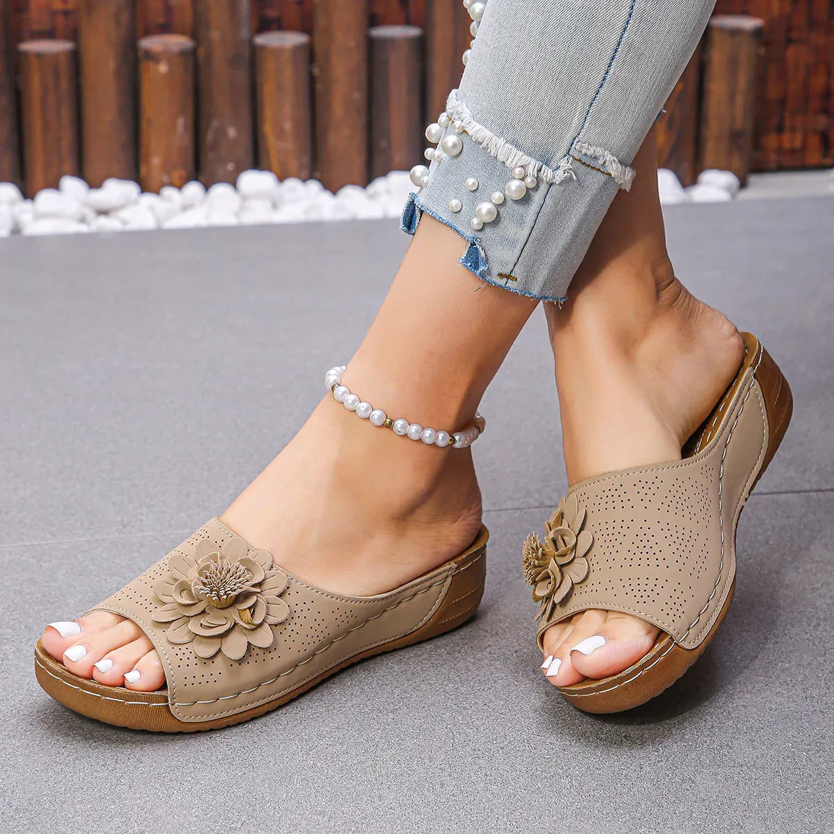Women’s Floral Open-Toe Comfort Wedge Sandals