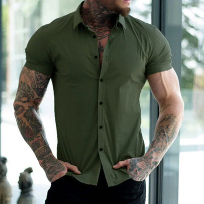 Men’s Short Sleeve Wrinkle-Resistant Button-Up Shirt