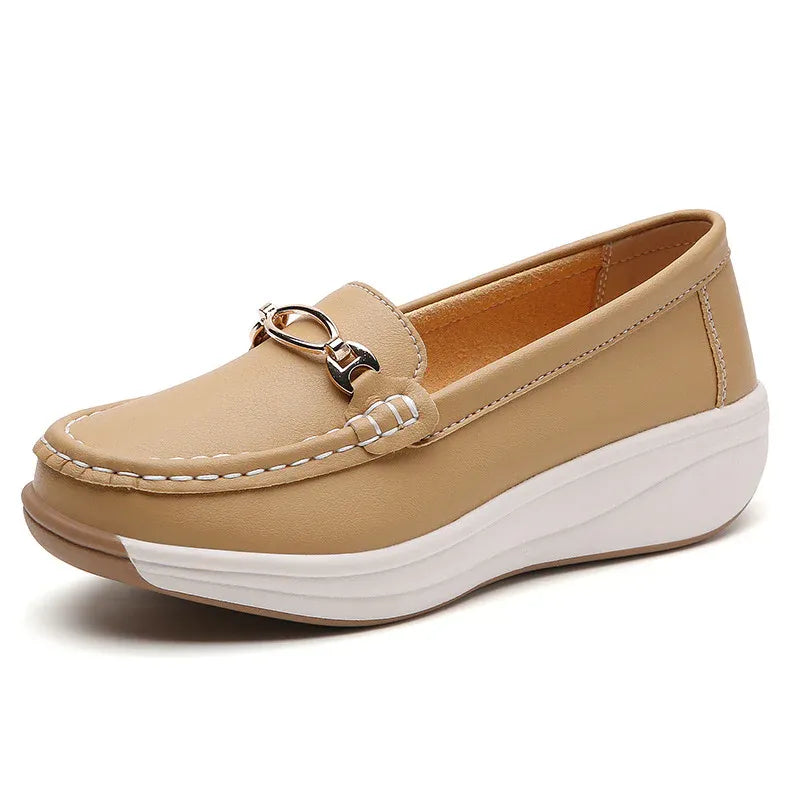 Women's Chain Accent Platform Loafers