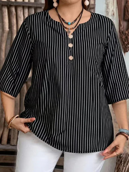 Women's Patterned V-Neck Buttoned Blouse
