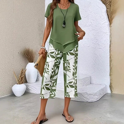 Women’s Layered Tunic Top and Printed Cropped Pants Set