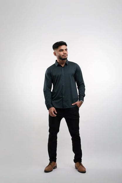 Men’s Wrinkle-Resistant Long-Sleeve Dress Shirt