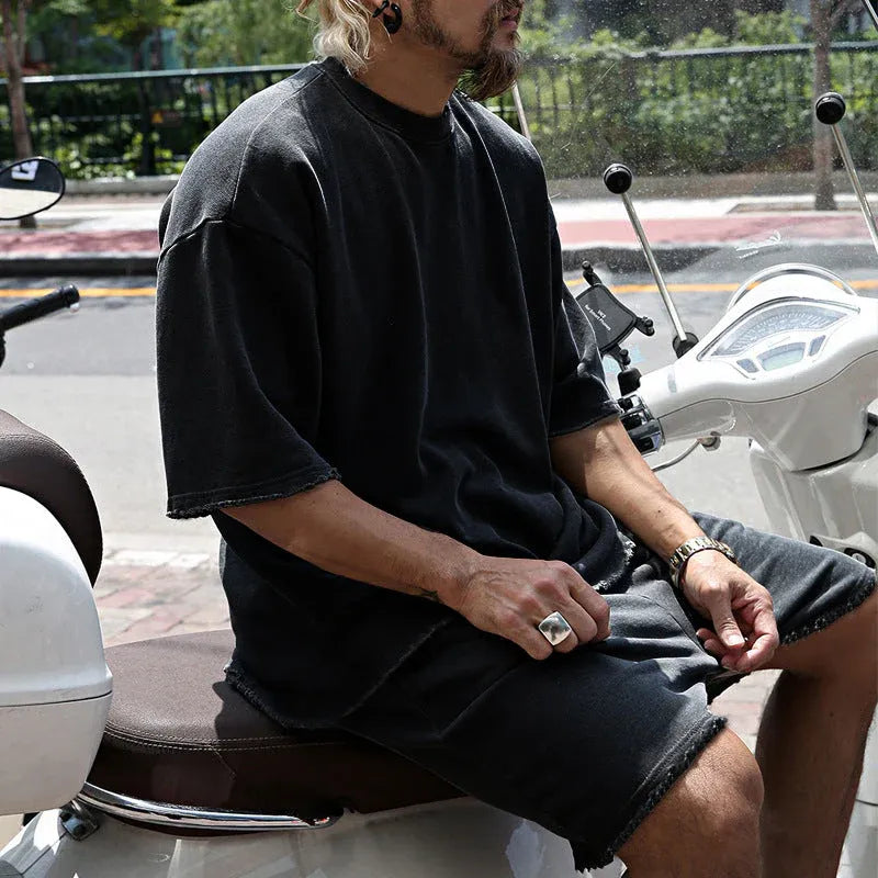Men’s Oversized Short-Sleeve T-Shirt and Shorts Set