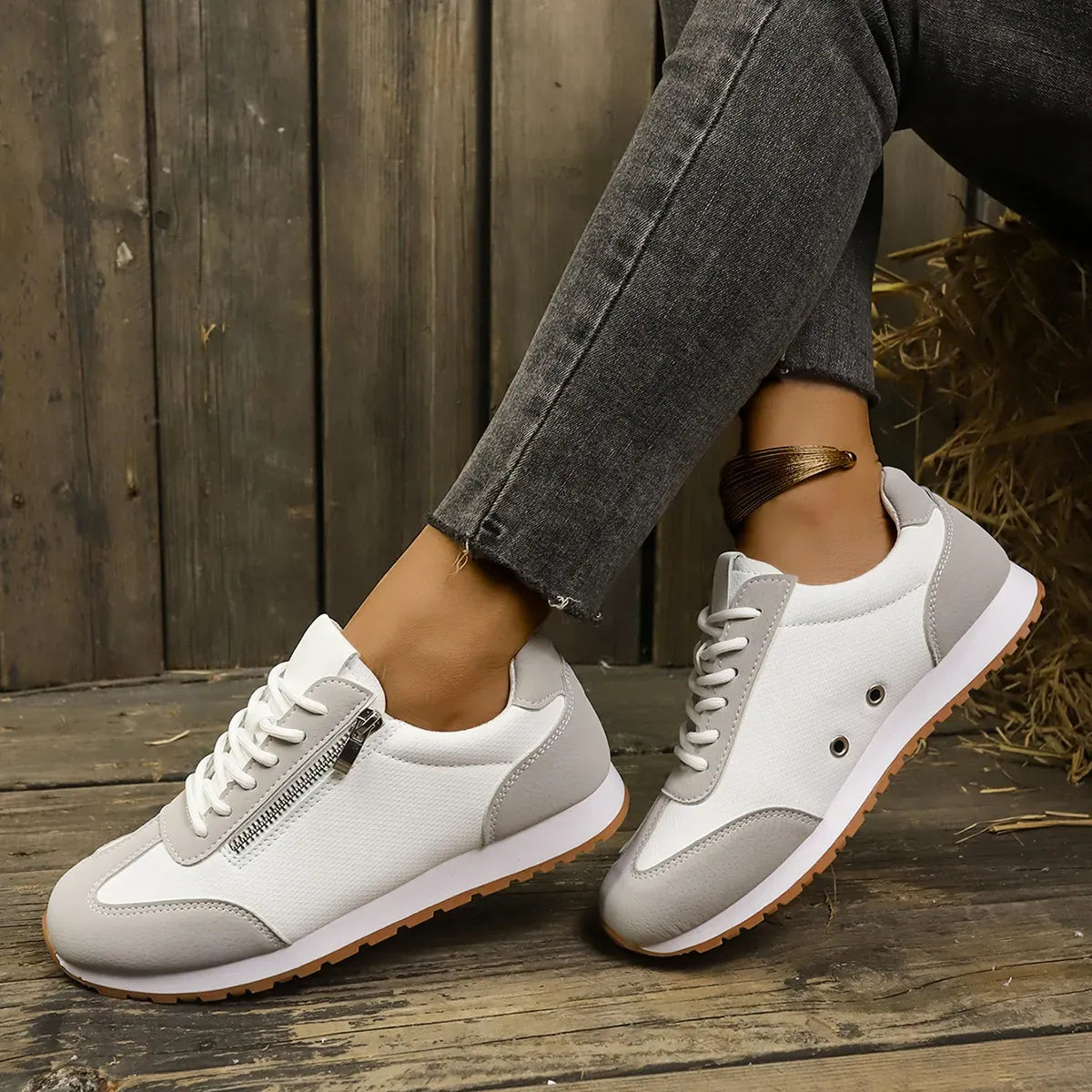 Lightweight Casual Zip Lace Sneakers