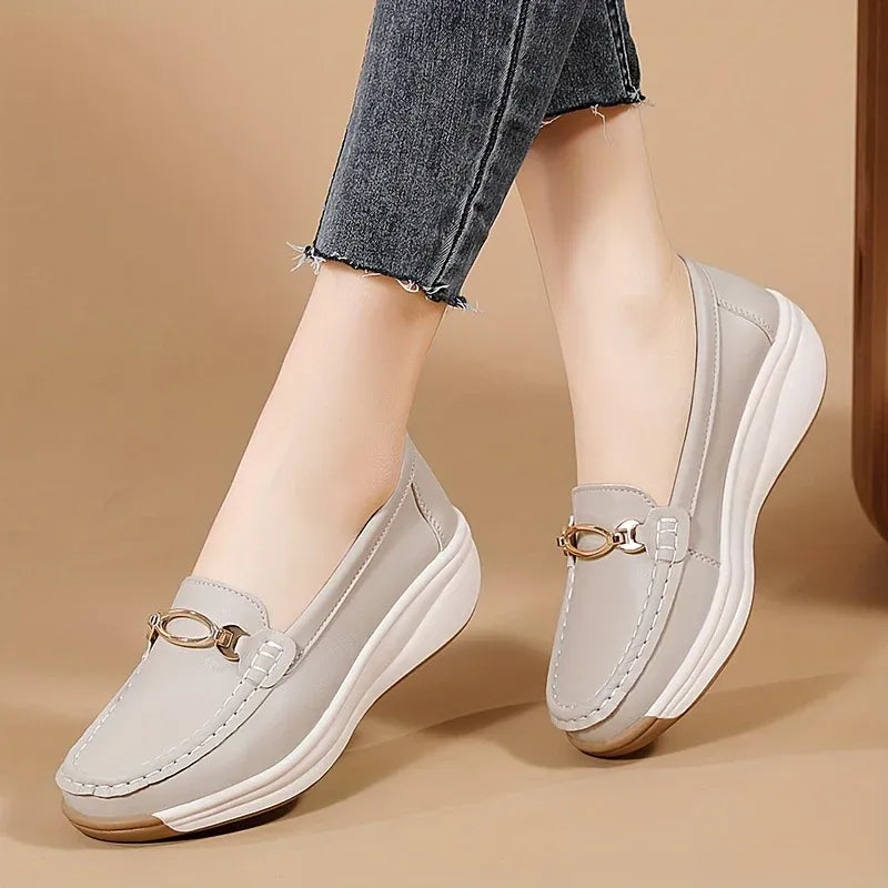 Women's Chain Accent Platform Loafers