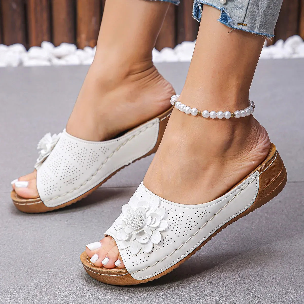 Women’s Floral Open-Toe Comfort Wedge Sandals