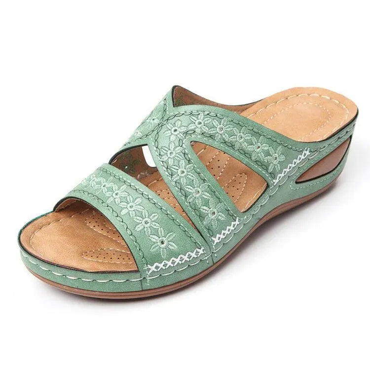 Women’s Embroidered Open-Toe Comfort Slide Sandals