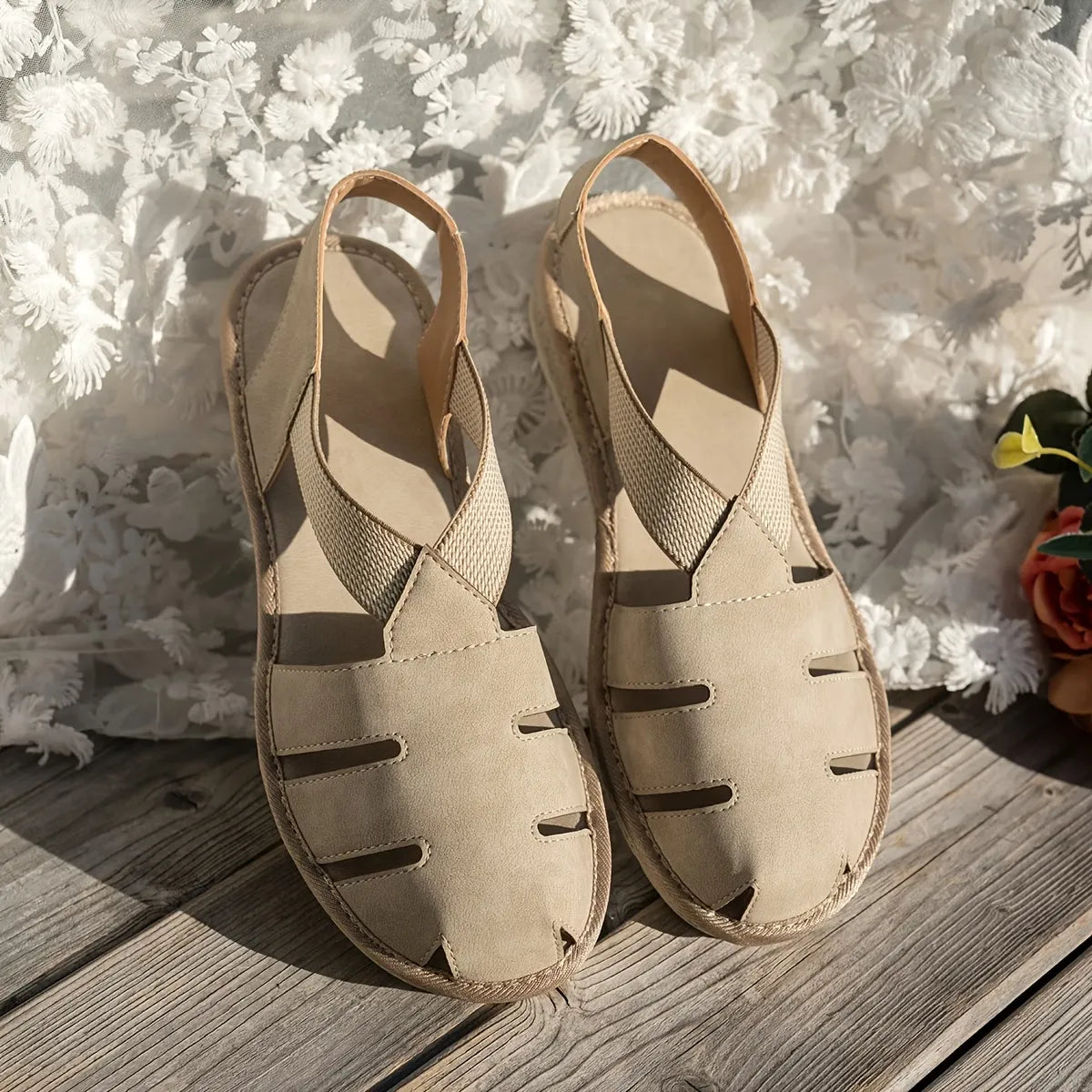 Women’s Cutout Slingback Comfort Sandals
