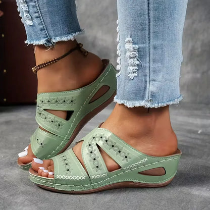 Women’s Cutout Wedge Slide Sandals