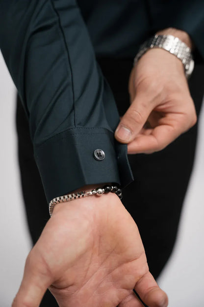 Men’s Wrinkle-Resistant Long-Sleeve Dress Shirt