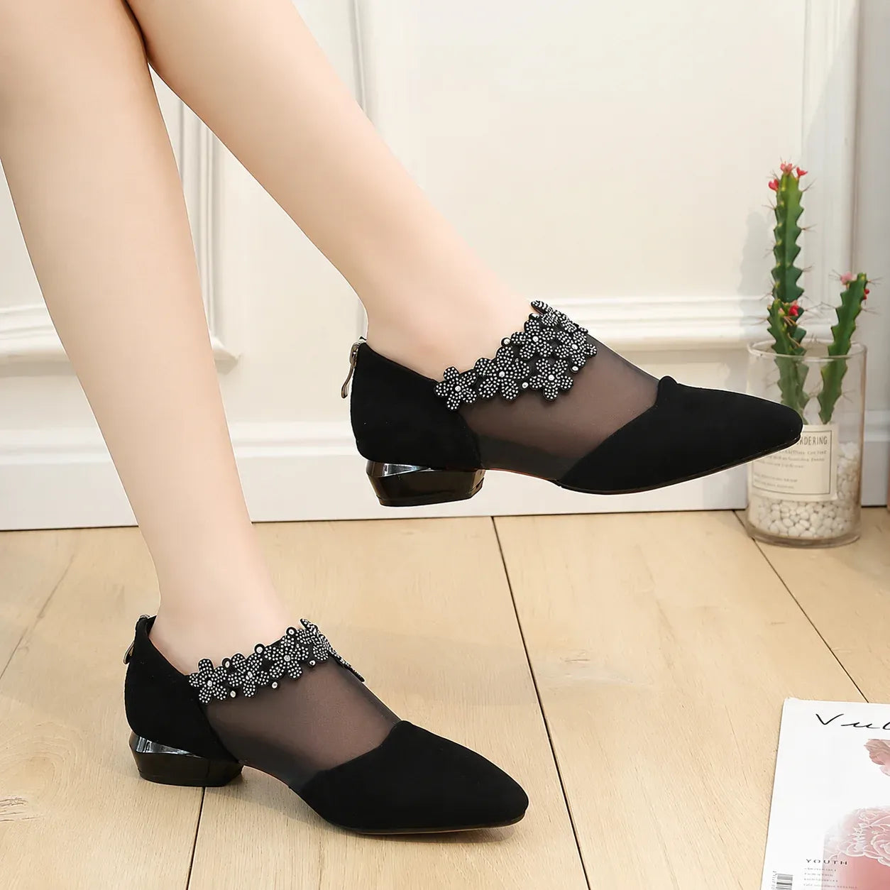 Women's Mesh Floral Block Heel Shoes