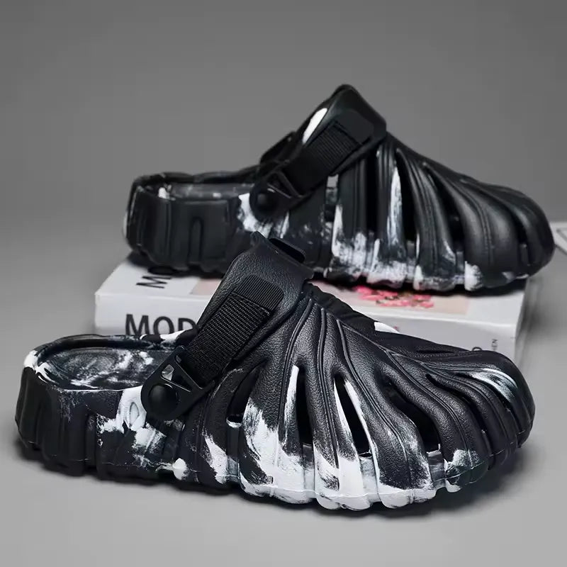 Unisex Leaf Vent Garden Clogs