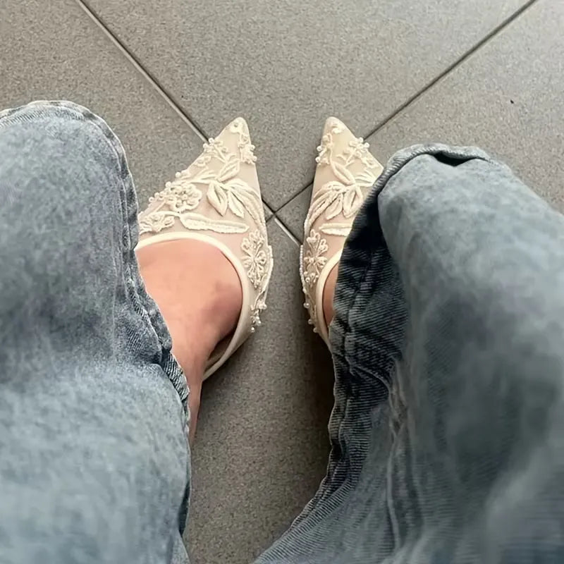 Women’s Embroidered Mesh Pointed-Toe Slingback Heels