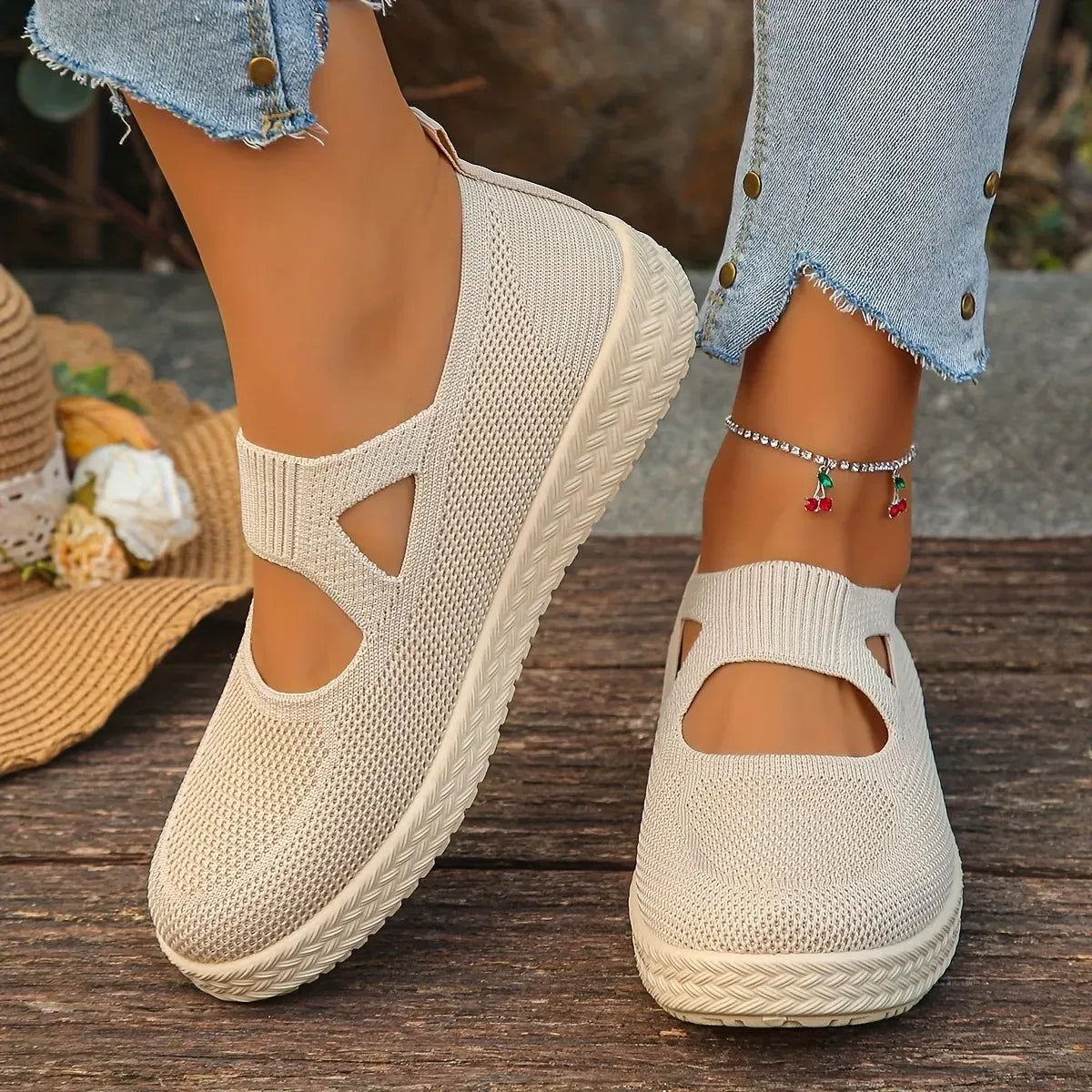 Women’s Breathable Knit Slip-On Casual Comfort Shoes