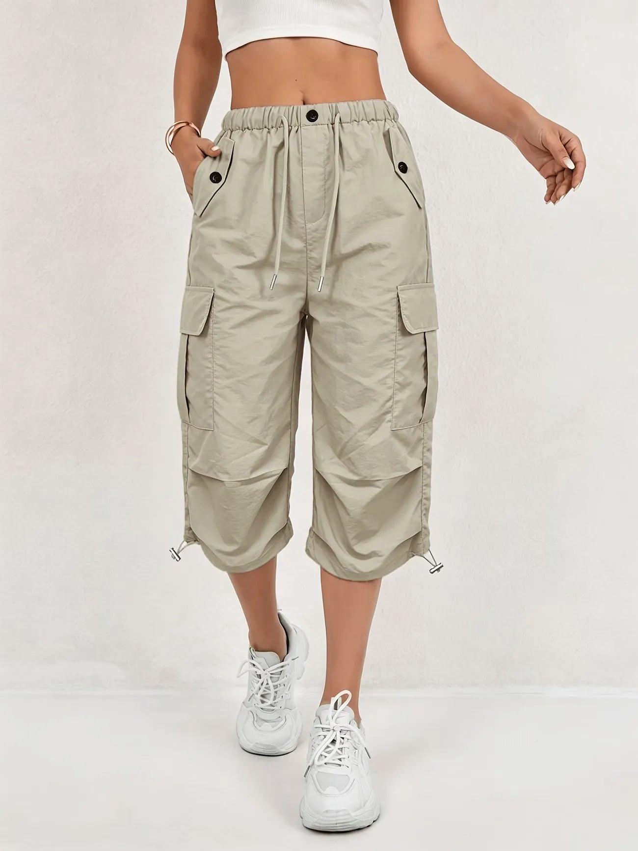 Women’s High-Waist Cargo Capri Pants