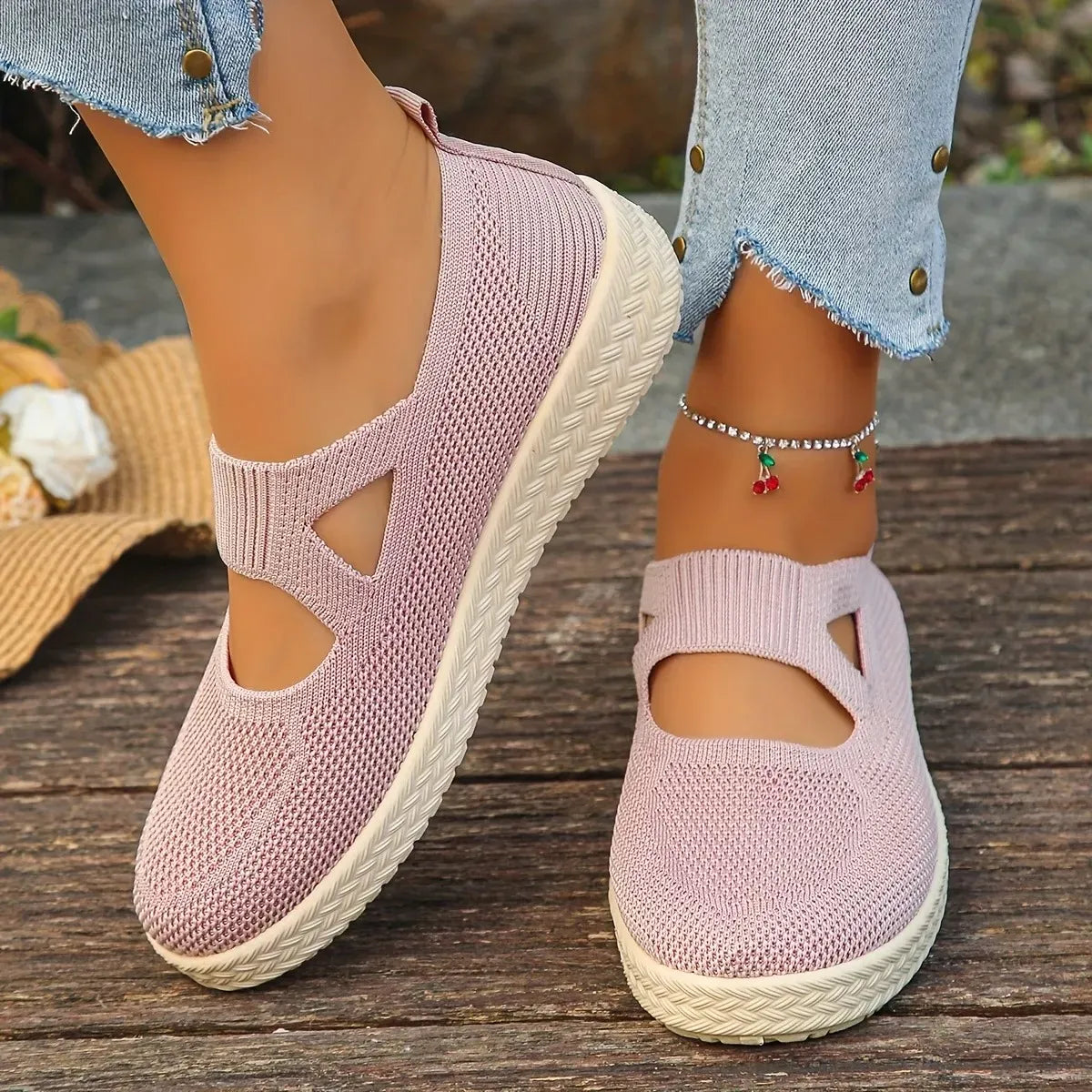 Women’s Breathable Knit Slip-On Casual Comfort Shoes