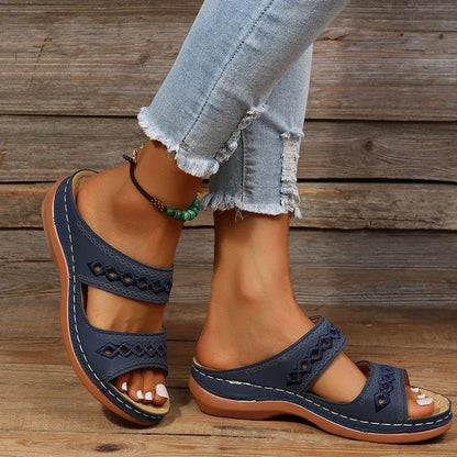 Women’s Cutout Comfort Slide Sandals